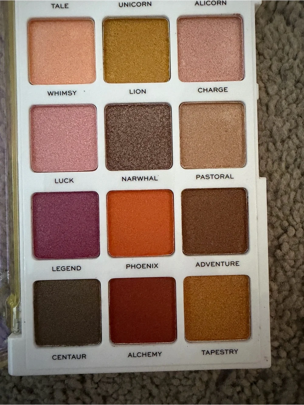 Revolution Unicorn Heart Eyeshadow Palette